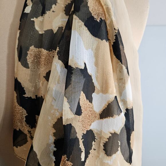 New Animal Print Color Block Black and Tan Scarf One Size 48x48 Leopard Snake - Picture 4 of 15